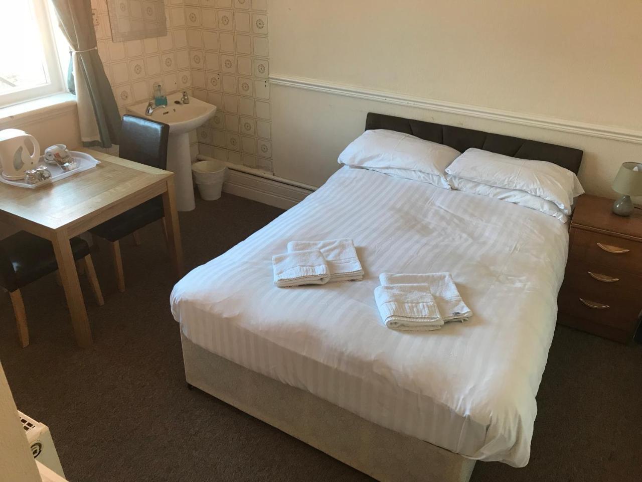 Queen Victoria Hotel Wolverhampton Extérieur photo