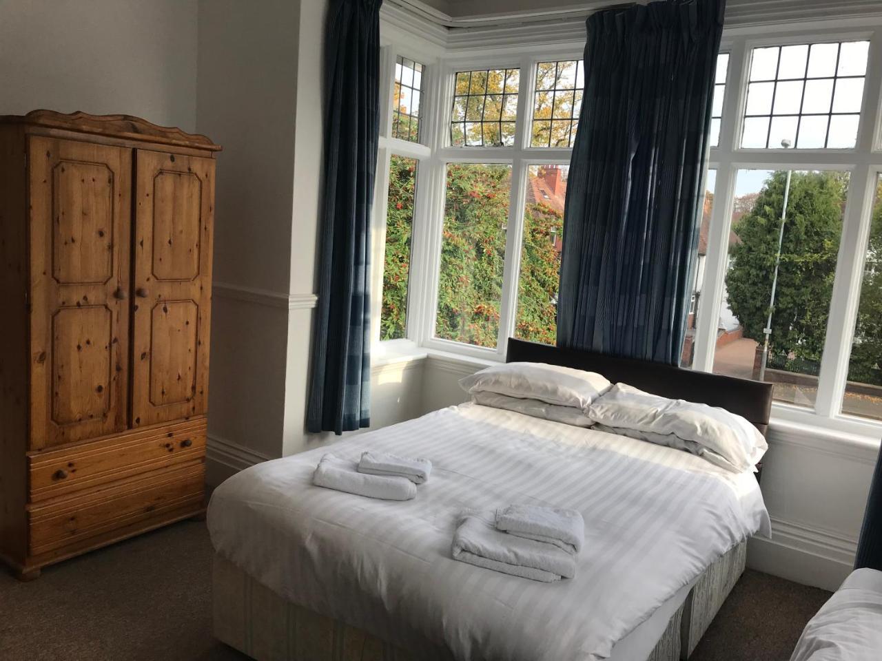 Queen Victoria Hotel Wolverhampton Extérieur photo